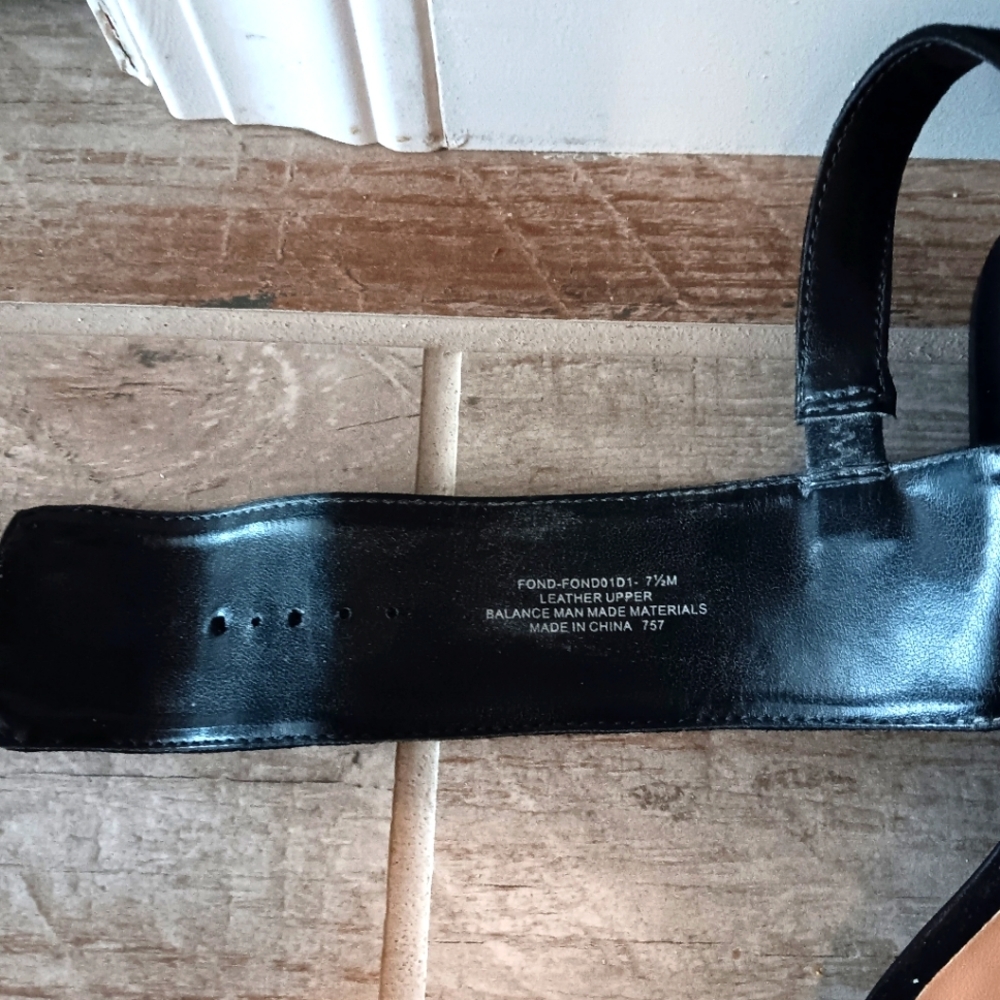 STEVEN by Steve Madden Fond Suede Sandals - Picture 4 of 7